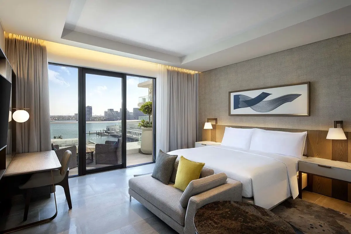 Hilton Abu Dhabi Yas Island — HILTON ABU DHABI YAS ISLAND