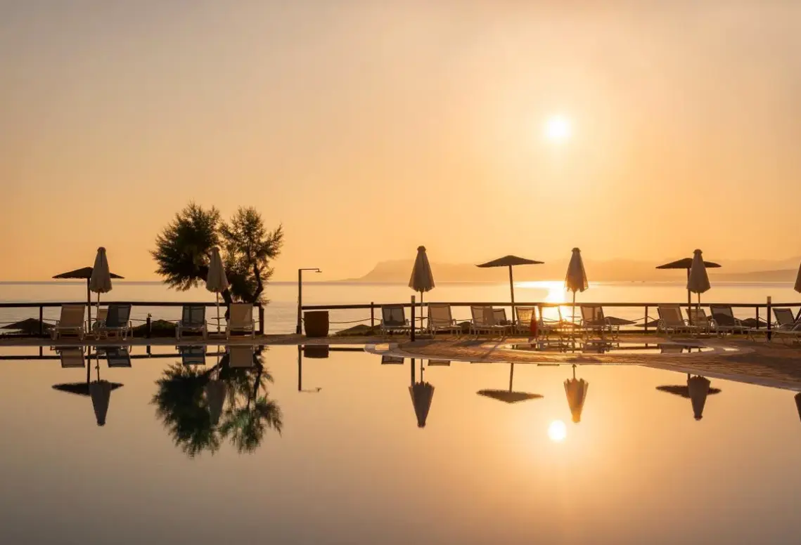 Basen w hotelu Iolida Beach