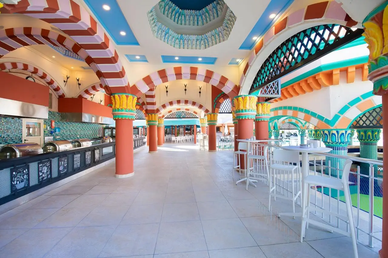 Kamelya Collection Aishen Club — KAMELYA AISHEN CLUB