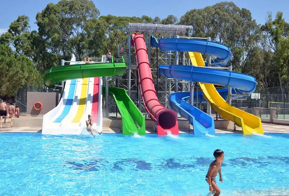 Basen w hotelu Kustur Club Holiday Village