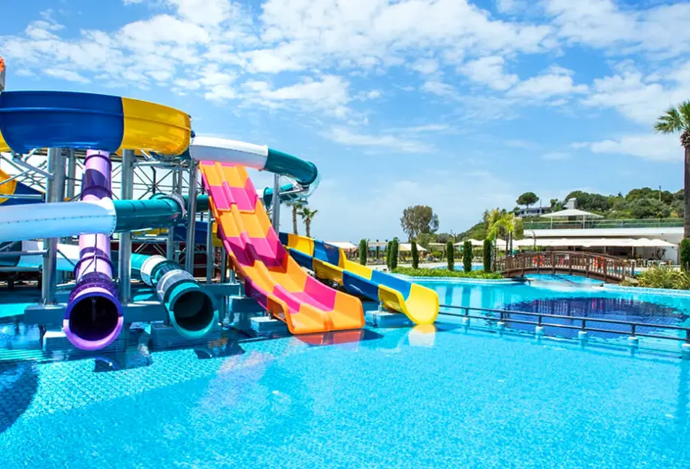 Basen w hotelu Liberty Kusadasi