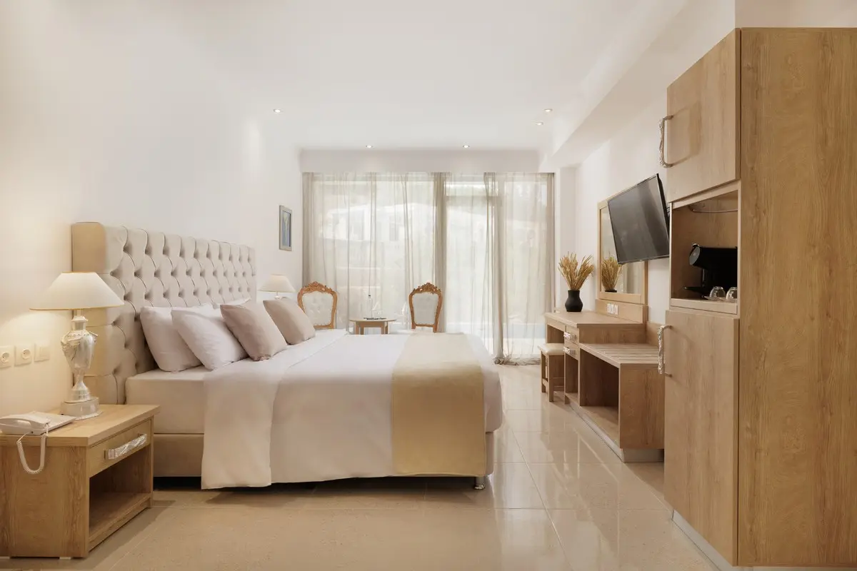 Mythos Panorama — MYTHOS PANORAMA