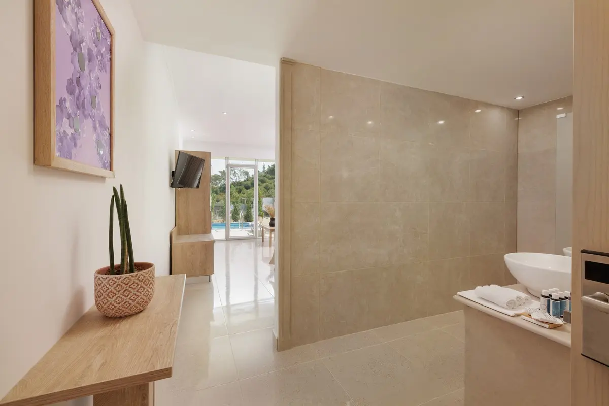 Mythos Panorama — MYTHOS PANORAMA