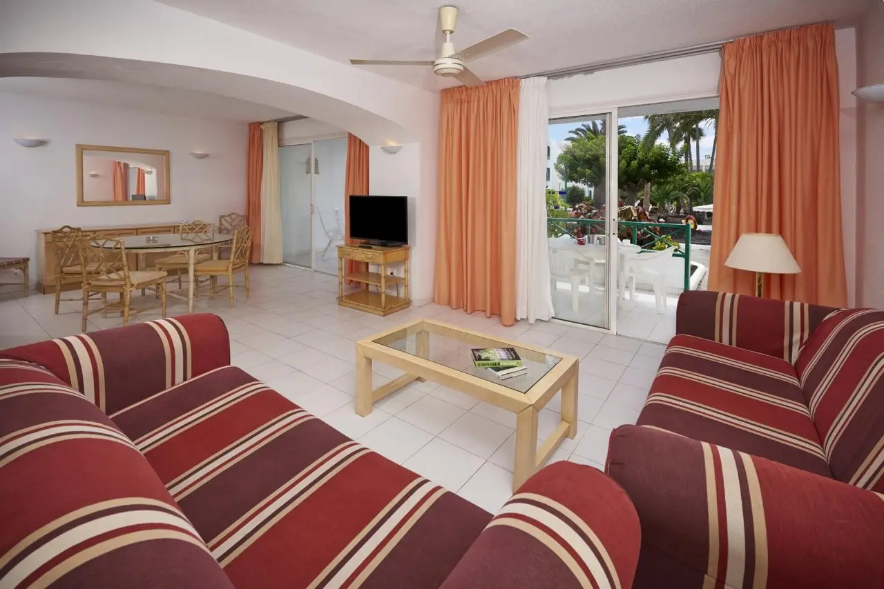 Oasis Lanz Beach Mate — OASIS LANZ BEACH MATE