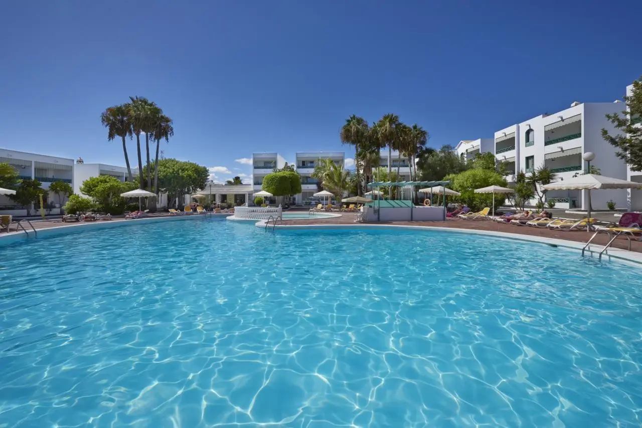 Oasis Lanz Beach Mate — OASIS LANZ BEACH MATE