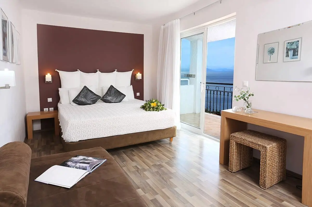 Pantokrator Hotel — PANTOKRATOR