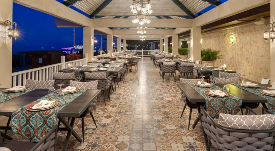 Restauracja i jedzenie w hotelu Rixos Premium Tekirova – The Land of Legends Theme Park Free Access