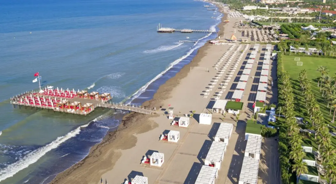 Plaża przy hotelu Royal Adam and Eve