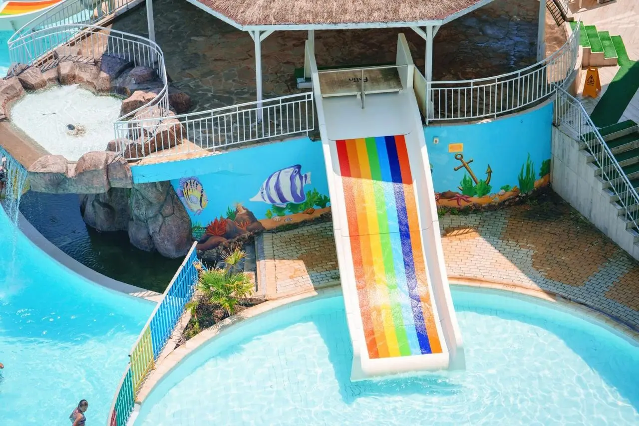 Royal Perla — PERLA GOLD LUXURY