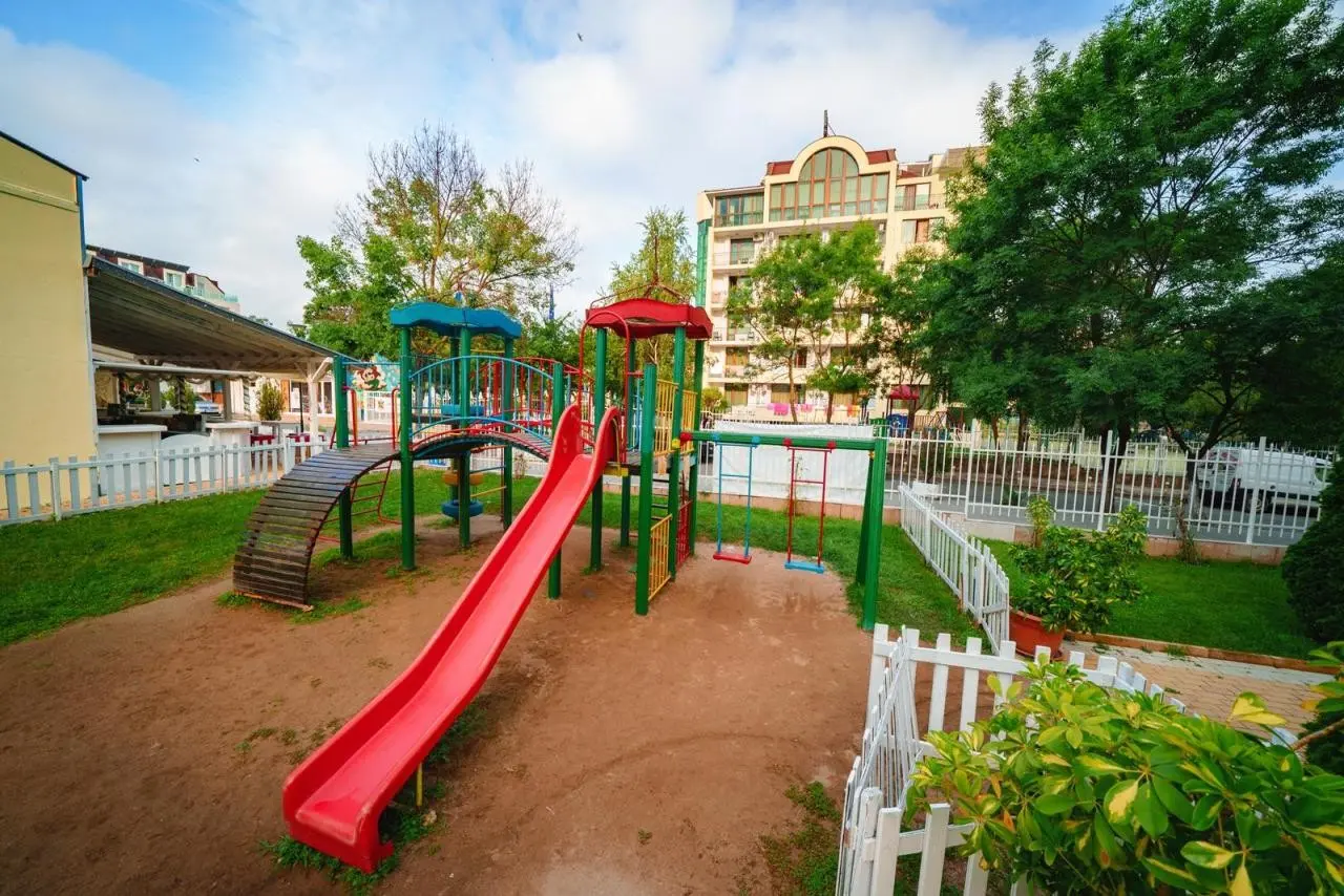 Royal Perla — PERLA GOLD LUXURY