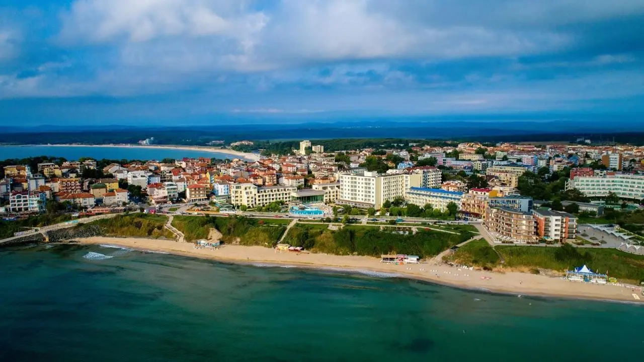 Royal Perla — PERLA GOLD LUXURY