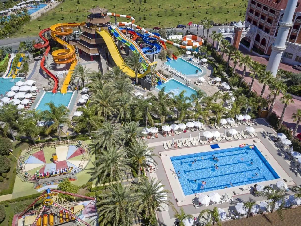 Royal TAJ Mahal — ROYAL TAJ MAHAL