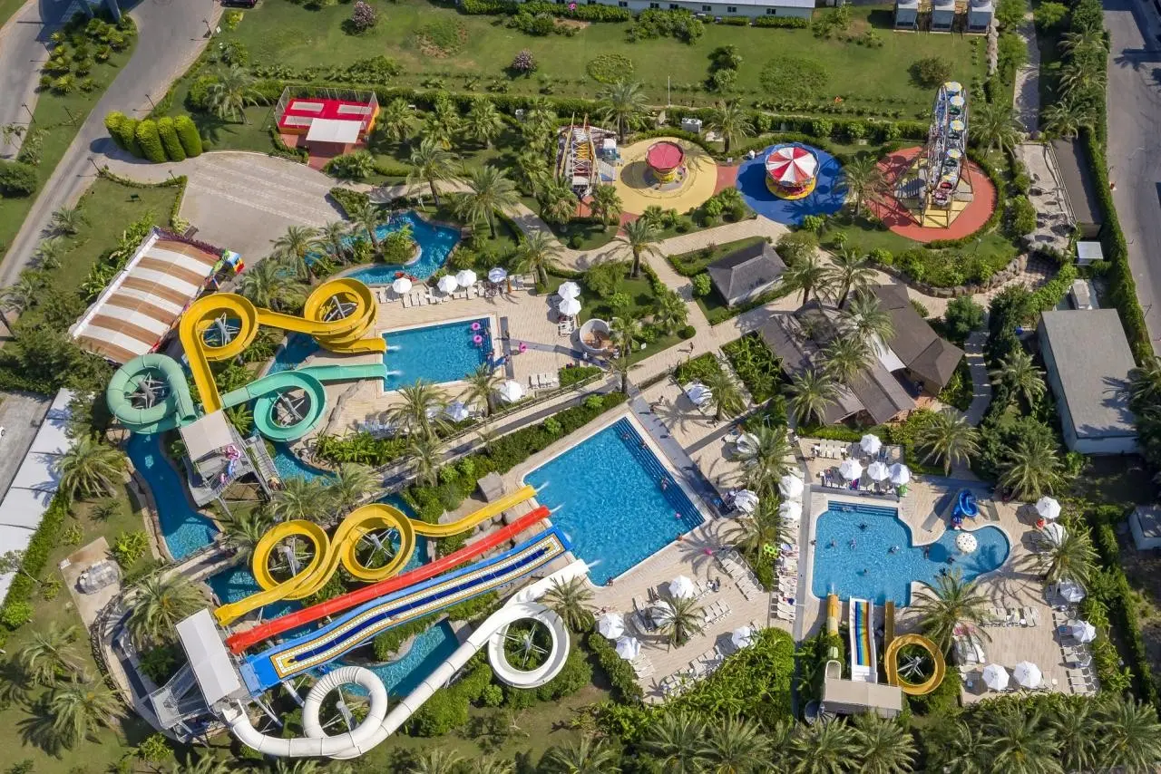 Royal Wings Hotel — ROYAL WINGS