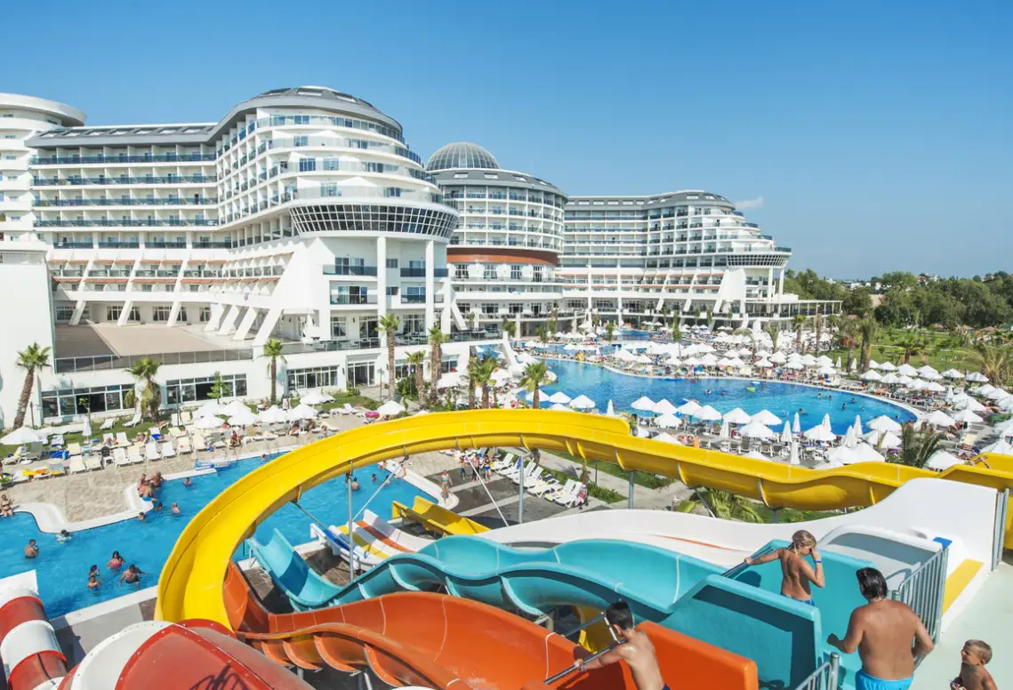 Basen w hotelu Seaden Sea Planet Resort & Spa