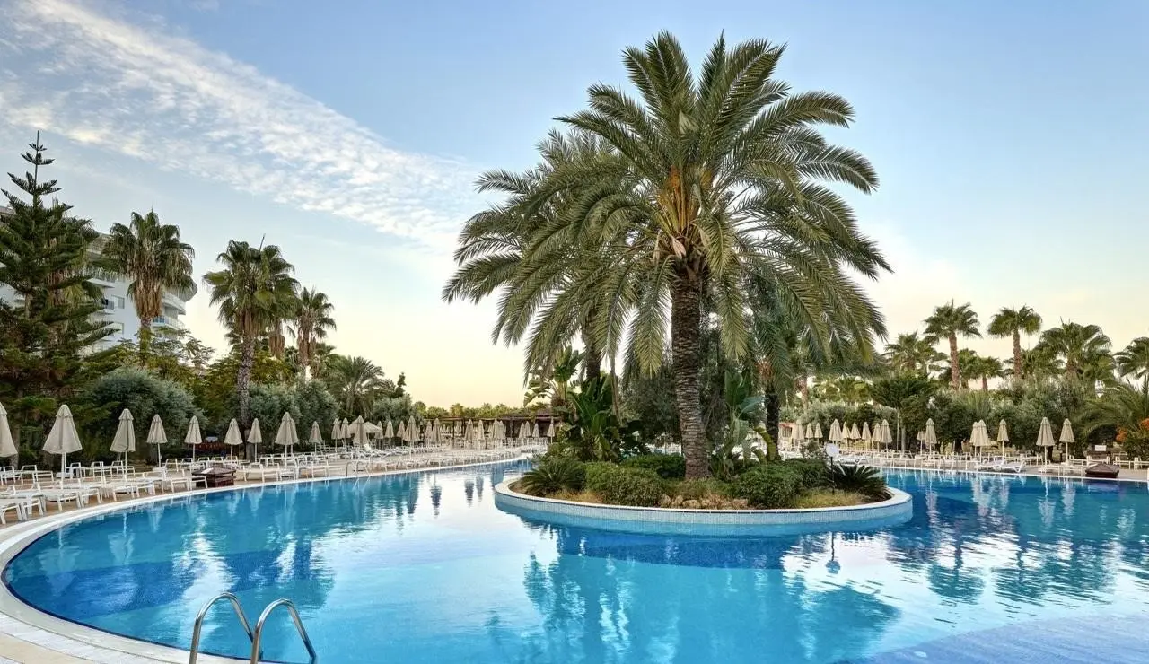 Seaden Sea World Resort Spa — SEADEN SEA WORLD RESORT & SPA