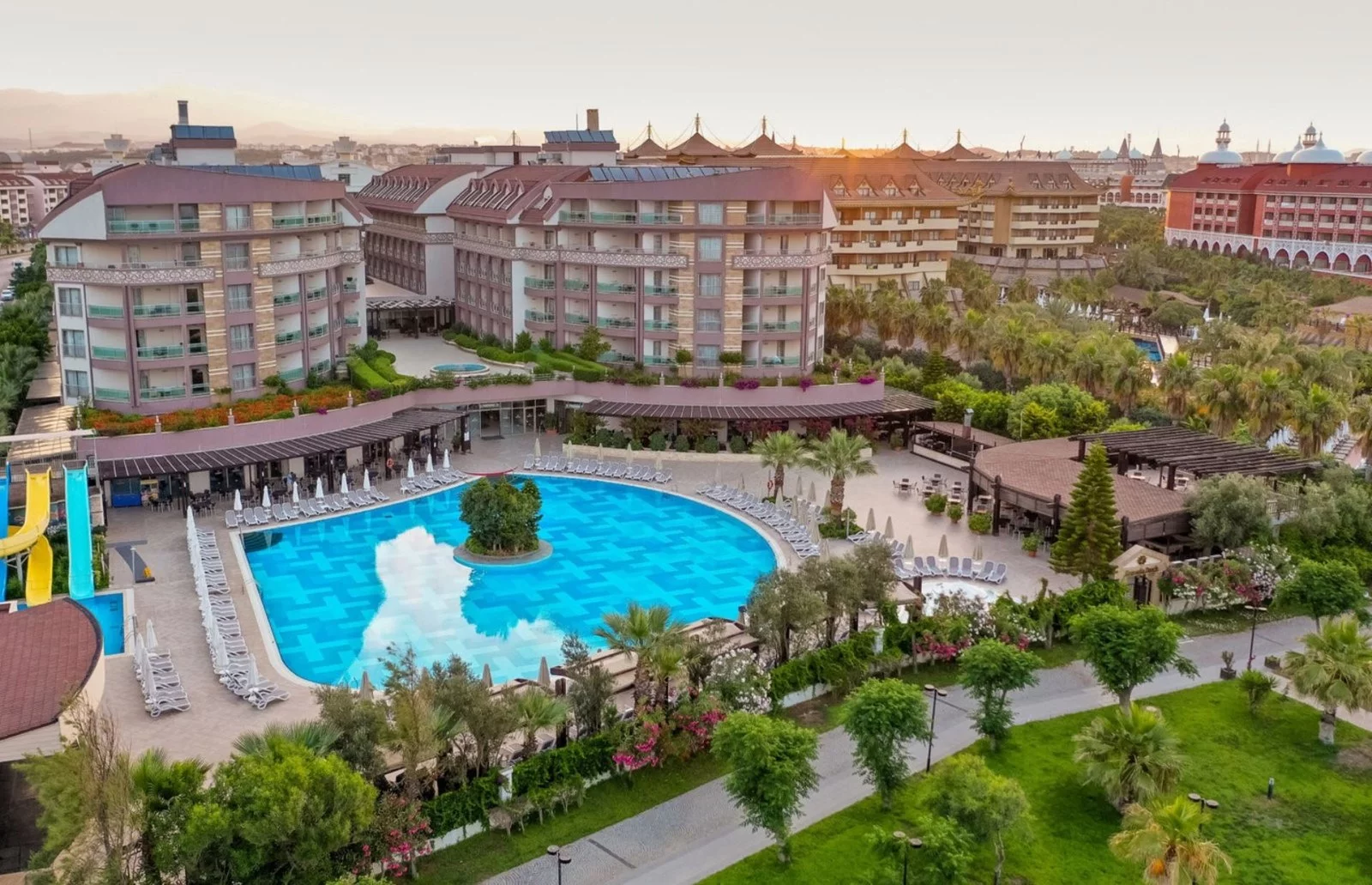 Hotel Hotel Seamelia Beach Resort w Turcja (Riwiera Turecka) - oferta last minute