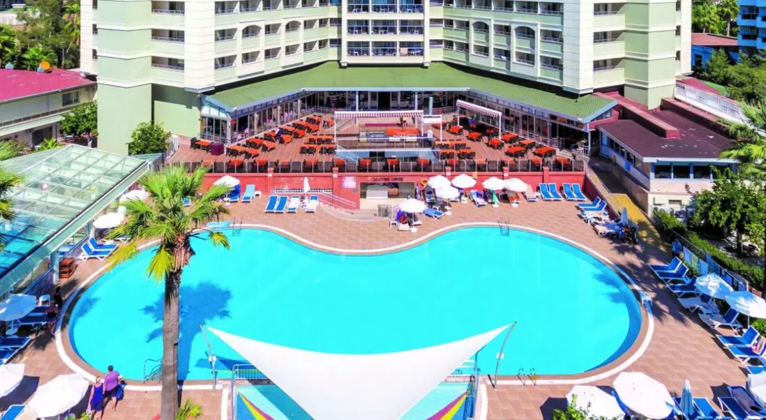 Basen w hotelu Seher Kumköy Star