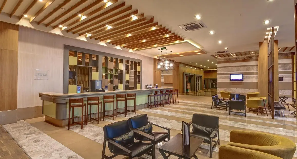 Sherwood Dreams — SHERWOOD DREAMS RESORT