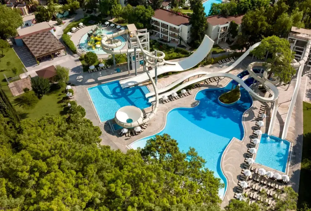 Basen w hotelu Sherwood Exclusive Kemer