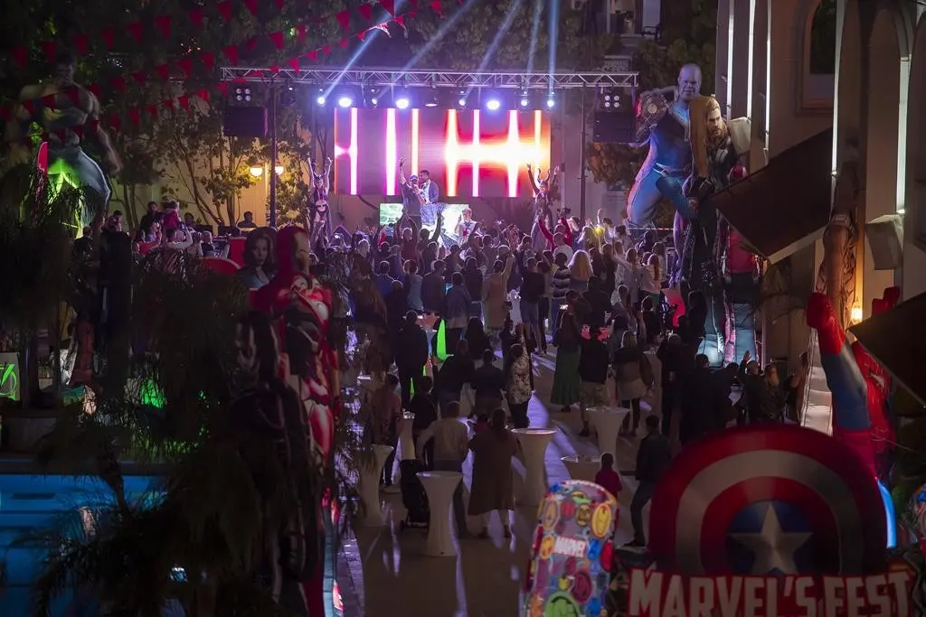 Side Premium — SIDE PREMIUM BY OZ HOTELS