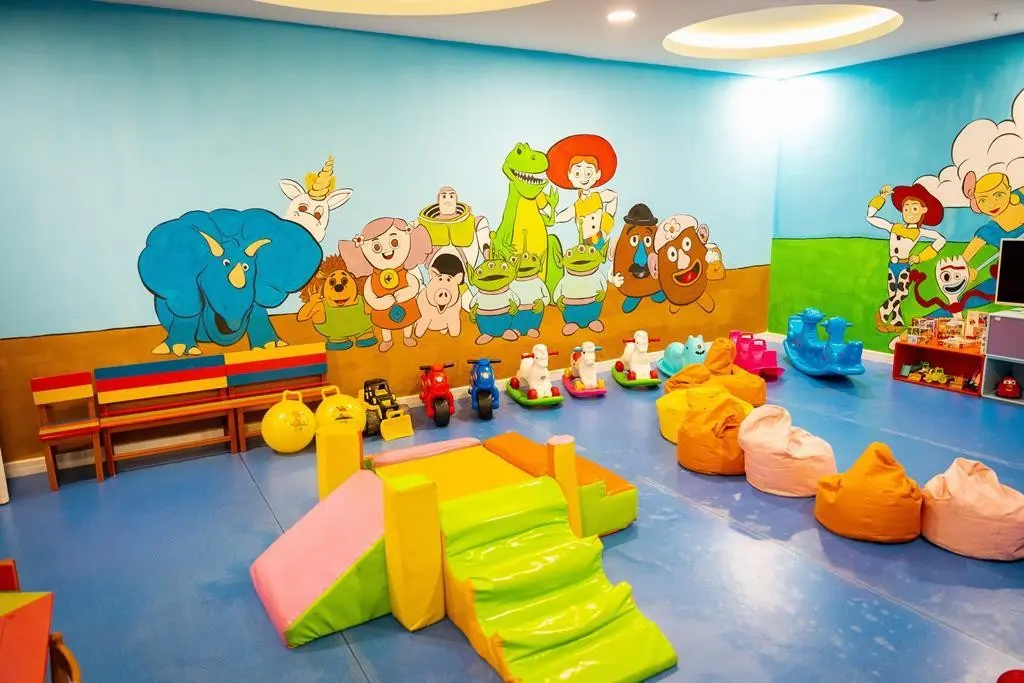 Side Premium — SIDE PREMIUM BY OZ HOTELS