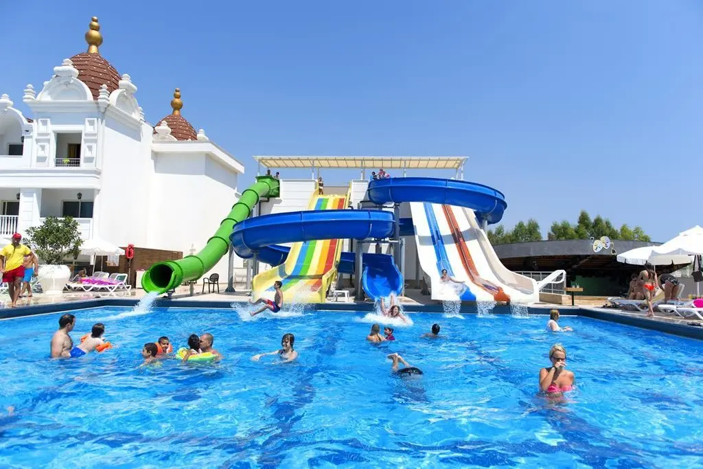 Side Premium — SIDE PREMIUM BY OZ HOTELS