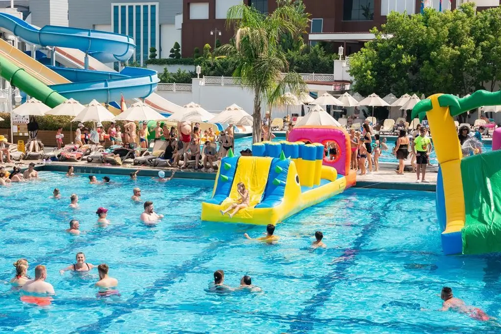 Side Premium — SIDE PREMIUM BY OZ HOTELS