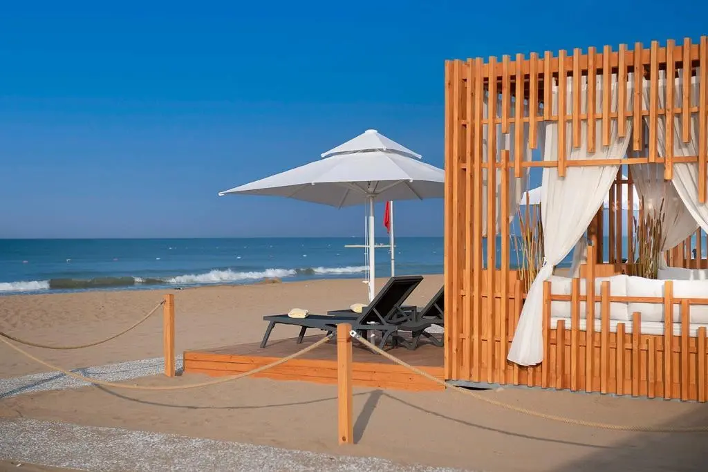 Side Premium — SIDE PREMIUM BY OZ HOTELS