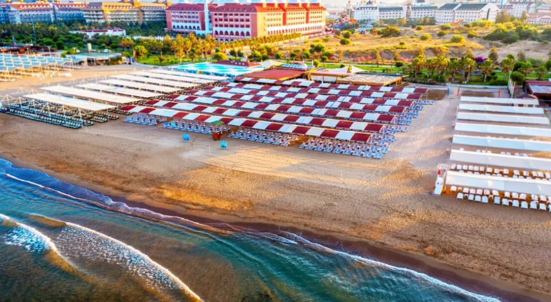 Plaża przy hotelu Side Royal Style