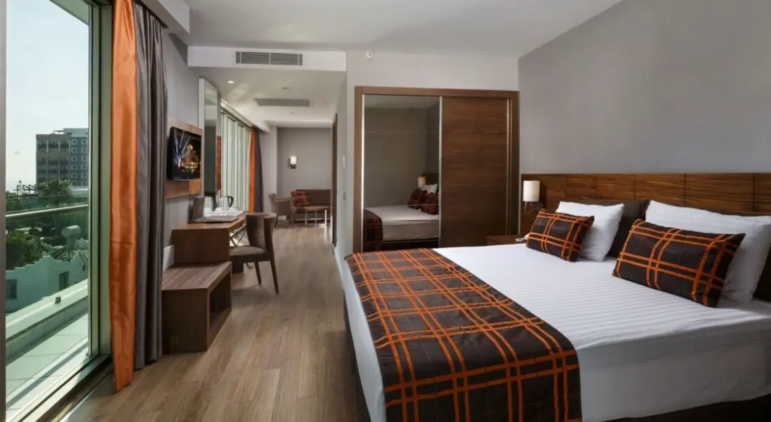 Pokój w hotelu Side Sunport Hotel & Spa