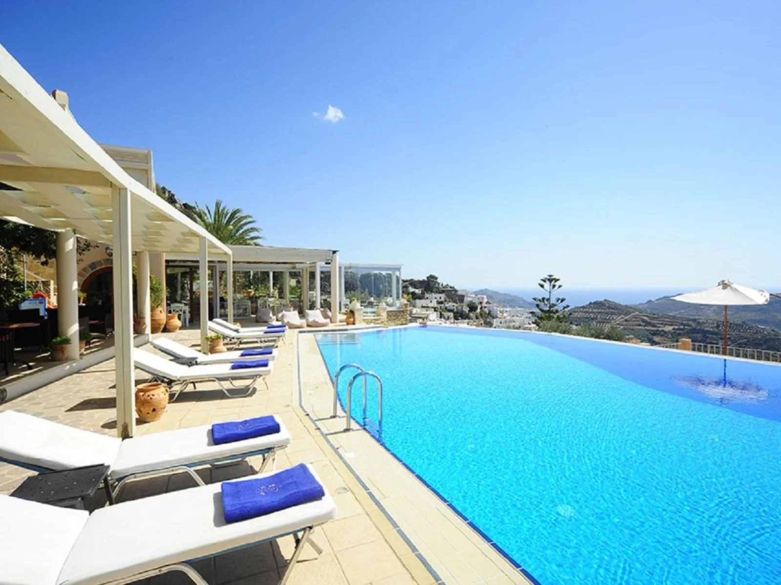 Hotel Stefanos Village