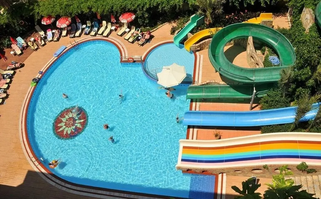 Summer Garden Suites & Beach Hotel — SUNPARK GARDEN