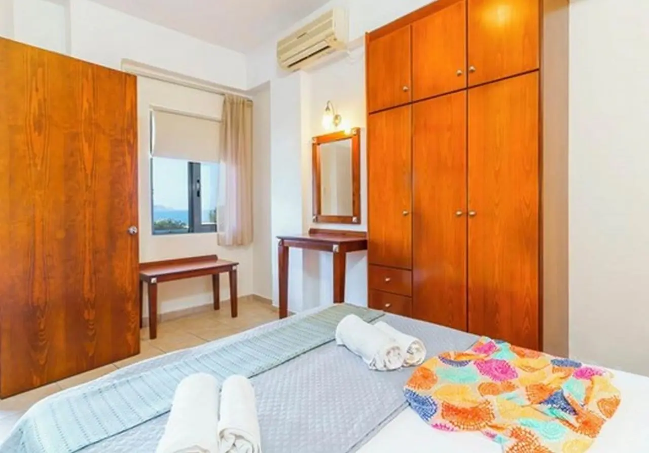 Sunrise Suites — SUNRISE SUITES