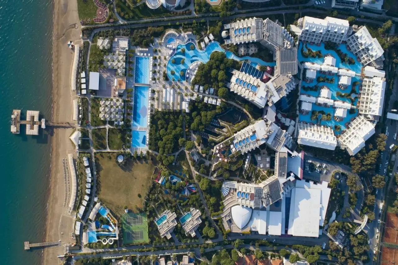 Susesi Luxury Resort — SUSESI LUXURY RESORT