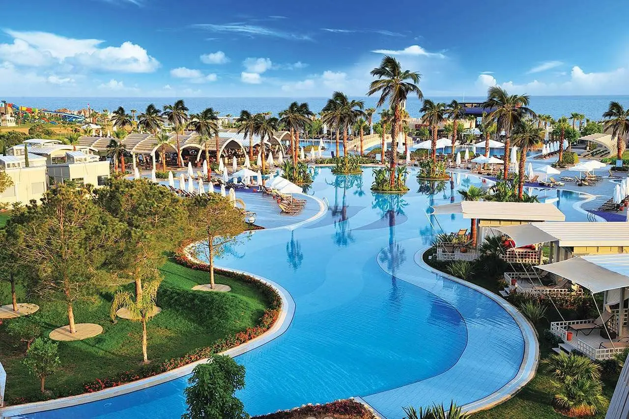 Susesi Luxury Resort — SUSESI LUXURY RESORT