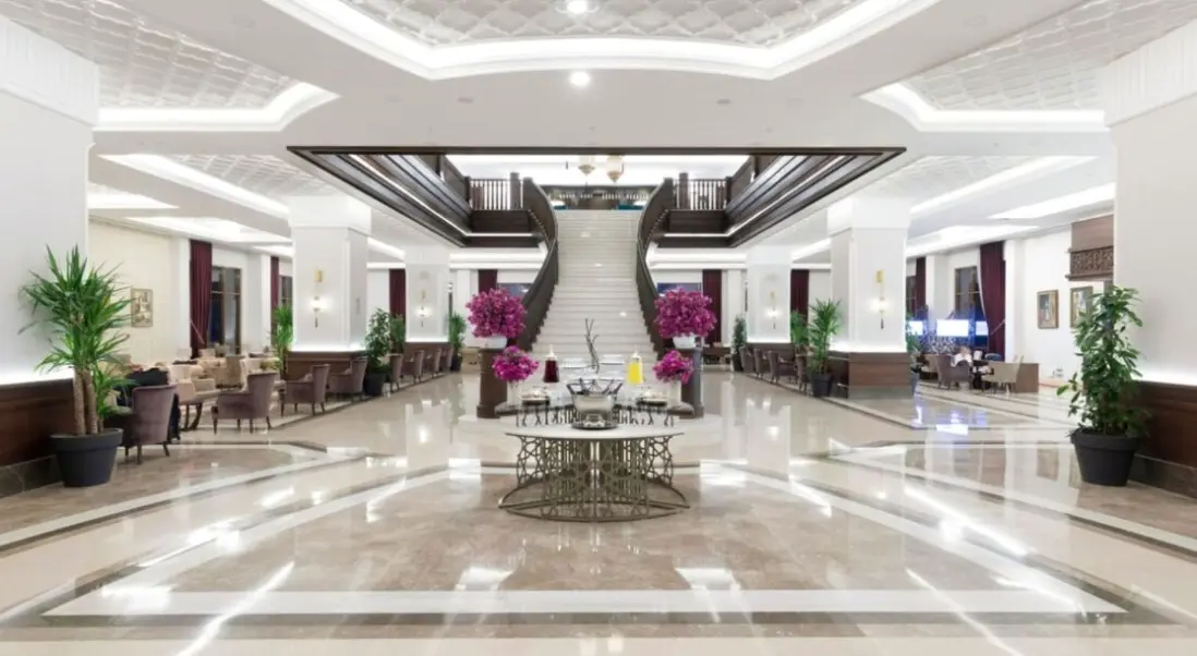 Lobby hotelu Swandor Hotel & Resort Topkapi Palace