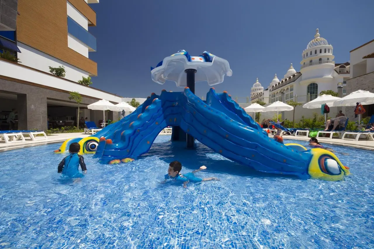 Terrace Elite Resort — TERRACE ELITE