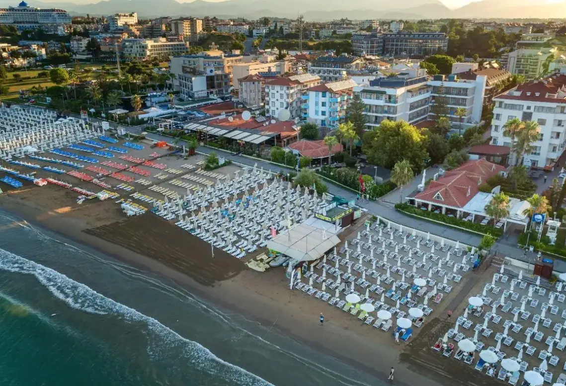 Plaża przy hotelu Trendy Side Beach