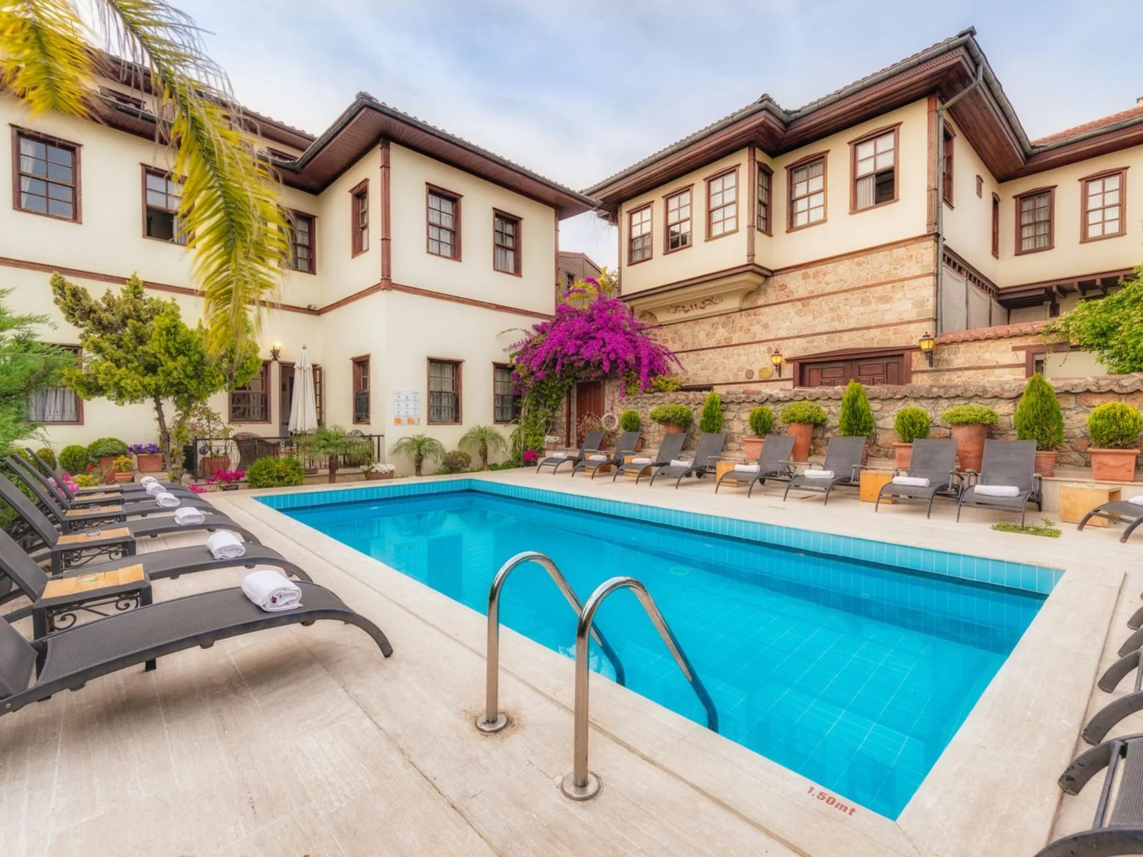 Hotel Tuvana Hotel