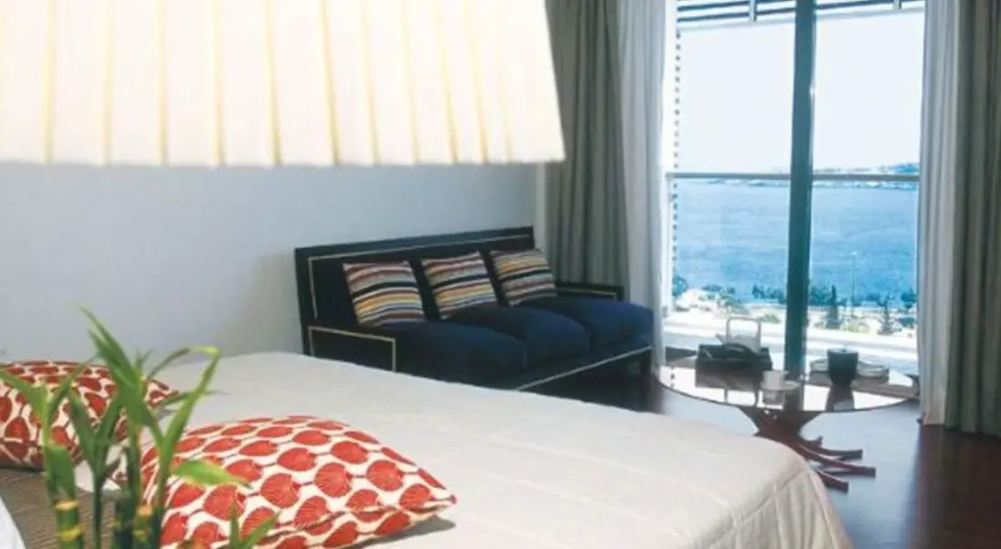 Pokój w hotelu Vouliagmeni Suites