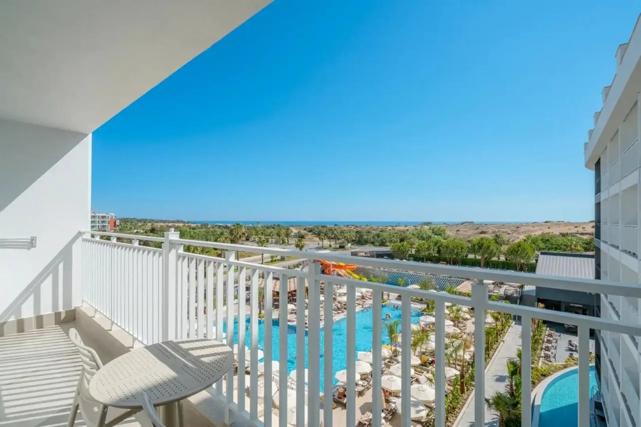 Vox Maris Resort Hotel — VOX MARIS RESORT