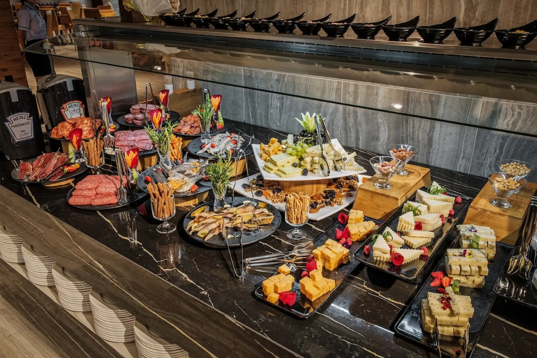 Voya Beach Resort — VOYA BEACH RESORT