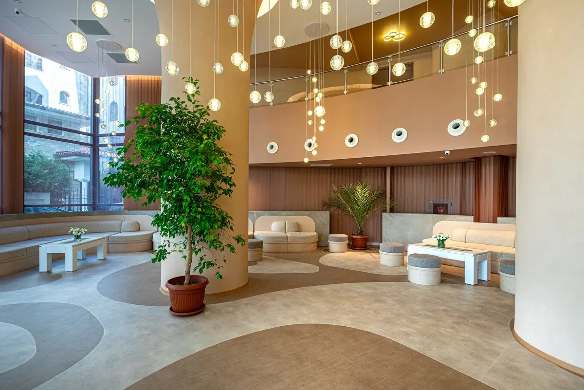 Zenith Hotel — ZENITH