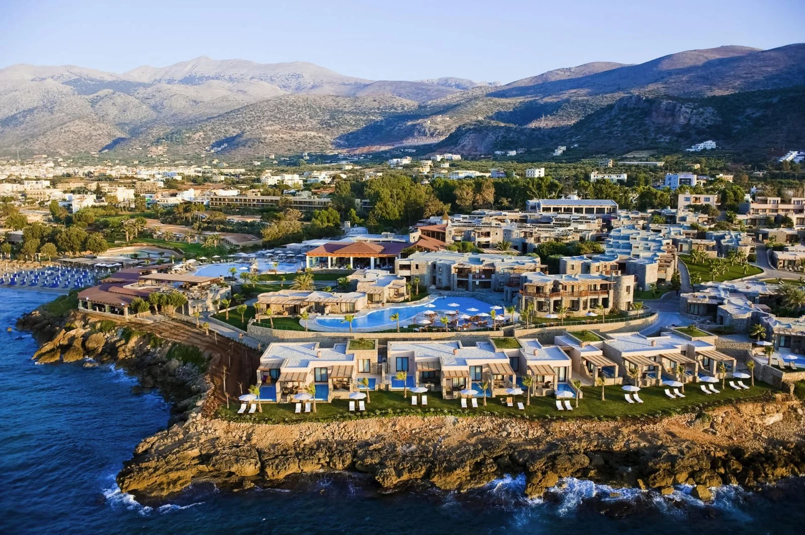 Hotel Ikaros Beach Resort & Spa