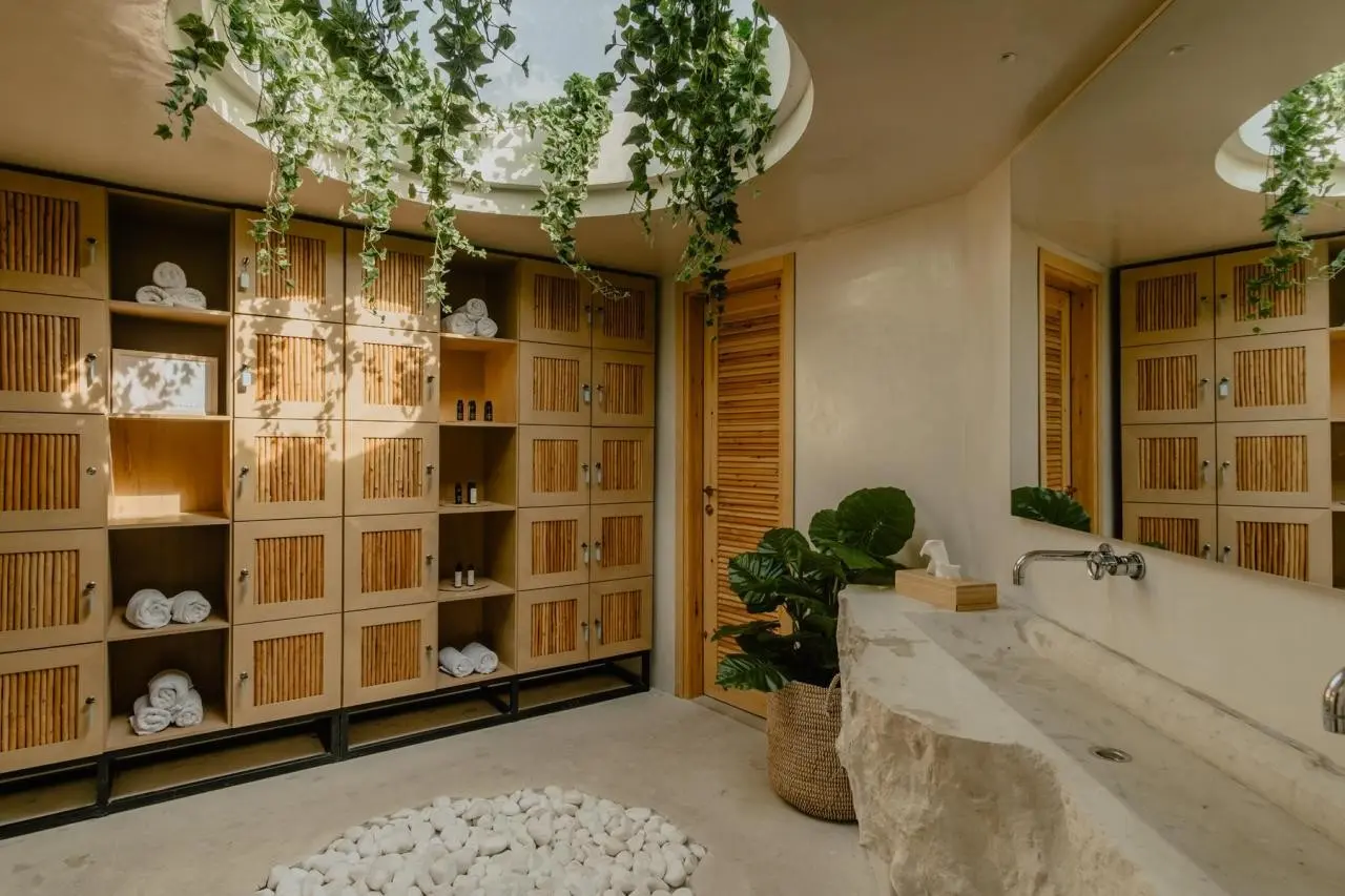 Acro Suites — ACRO SUITES