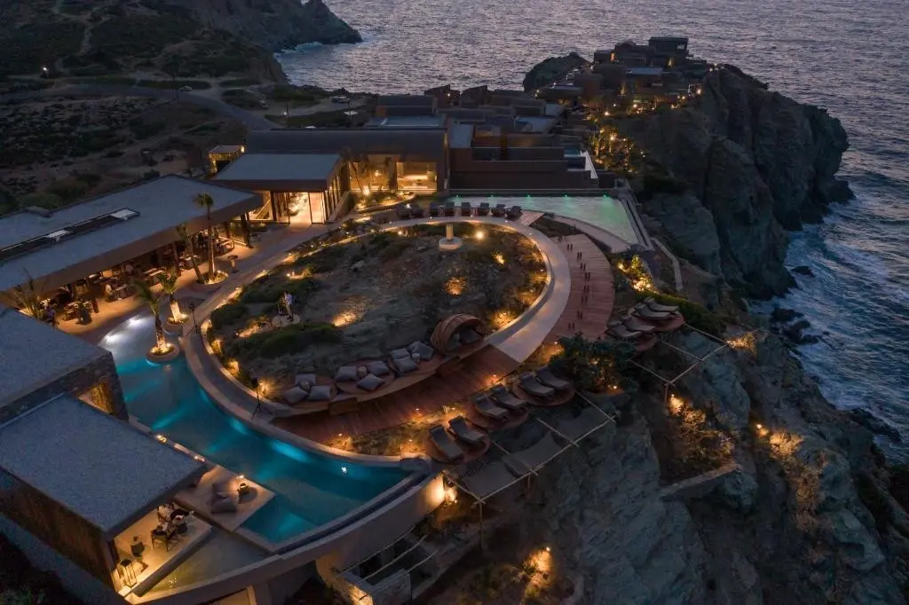 Acro Suites — ACRO SUITES