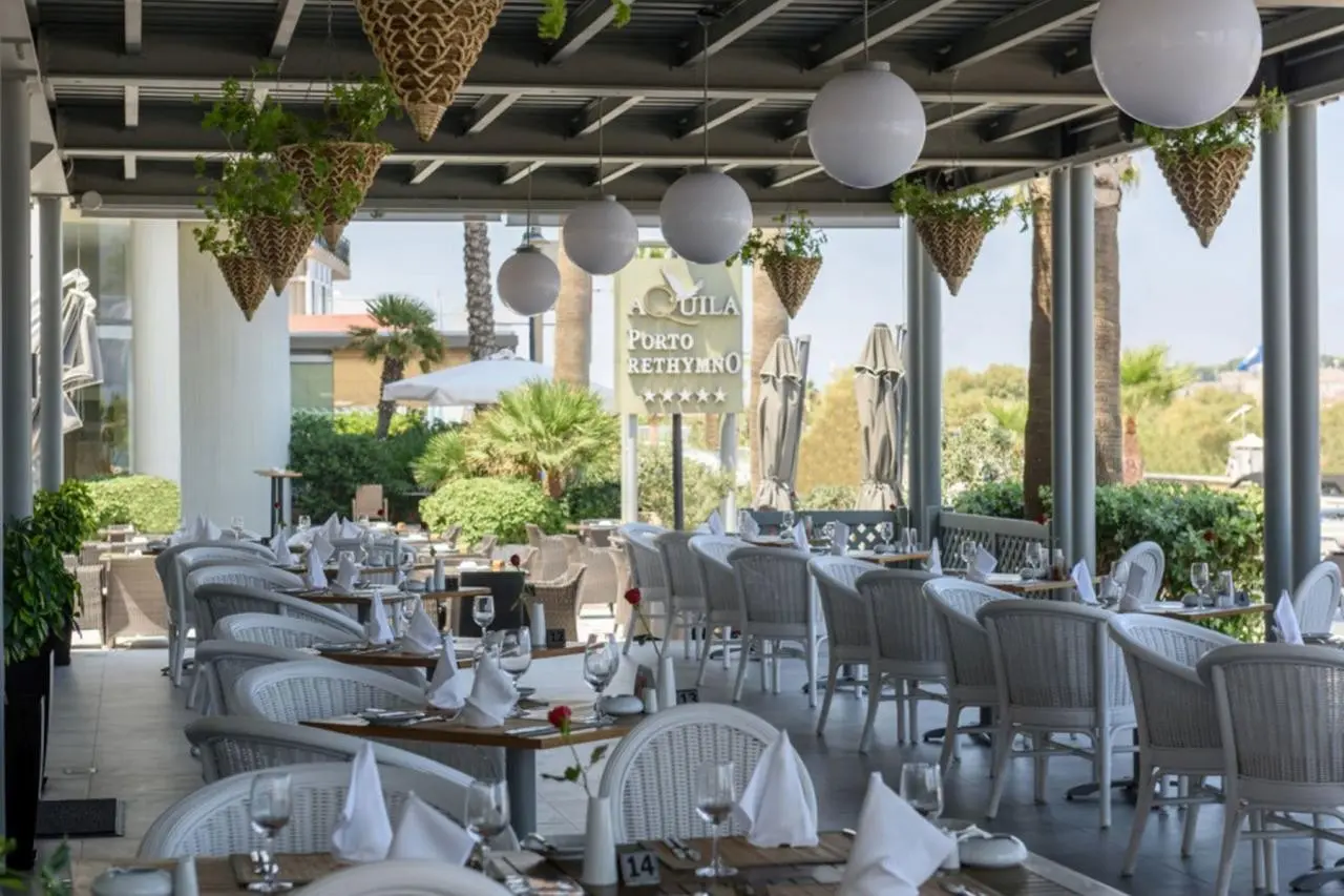 Aquila Porto Rethymno — AQUILA PORTO RETHYMNO