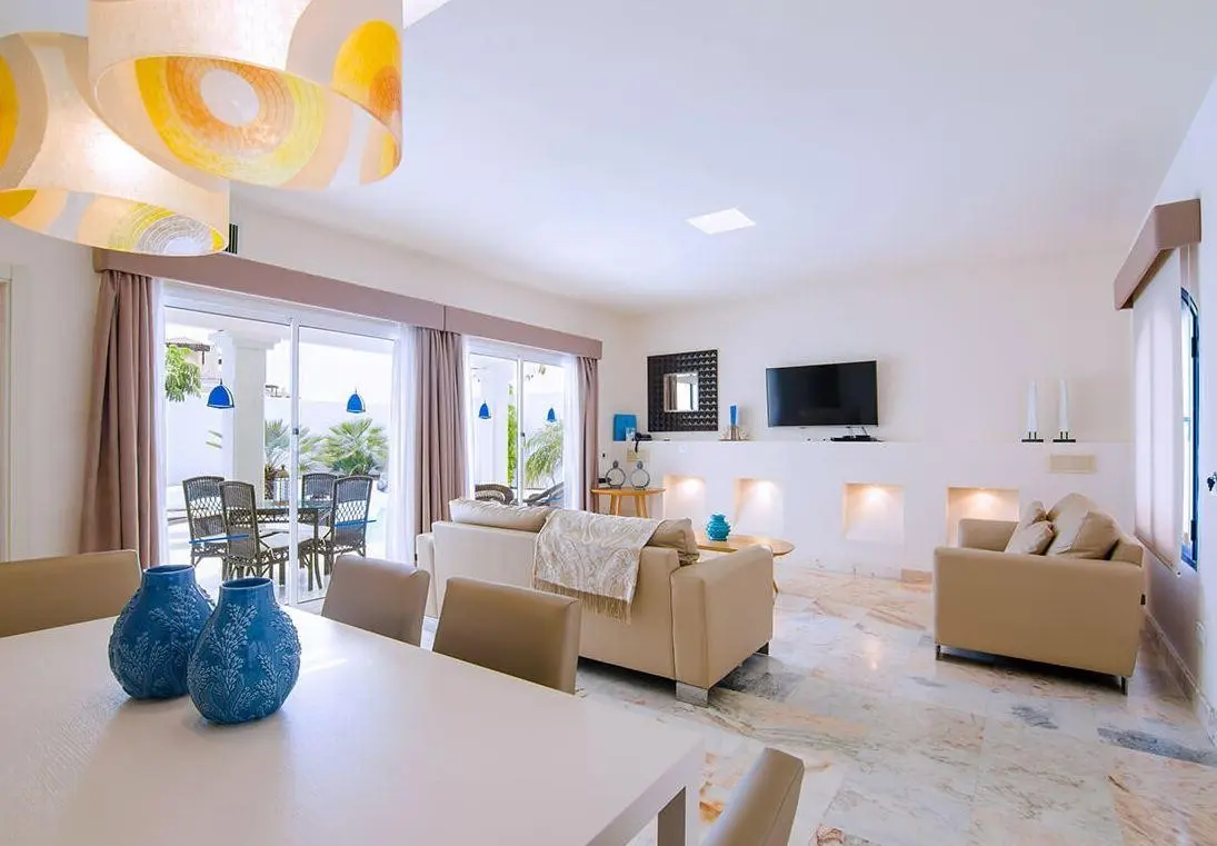 Bahiazul Villas Club — BAHIAZUL VILLAS AND CLUB