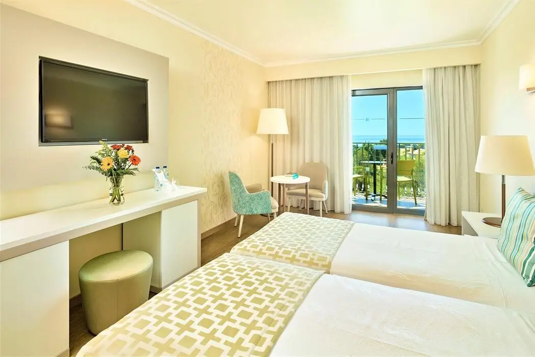 Baia Grande — BAIA GRANDE