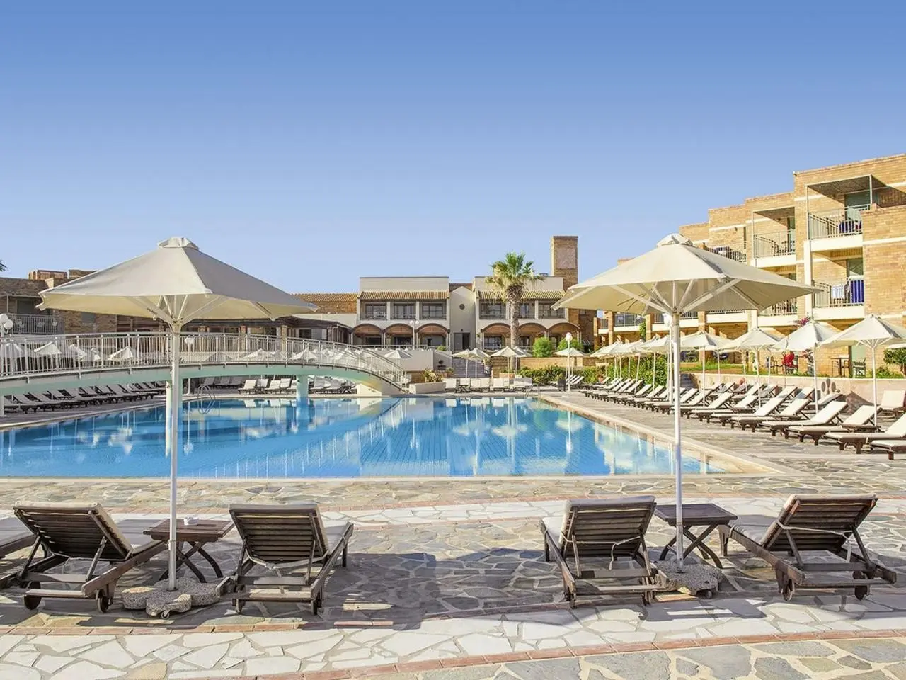 Bella Beach — BELLA BEACH